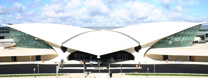 TERMINAL TWA FLIGHT CENTER: MAHAKARYA ARSITEKTUR MODERN DI DUNIA PENERBANGAN