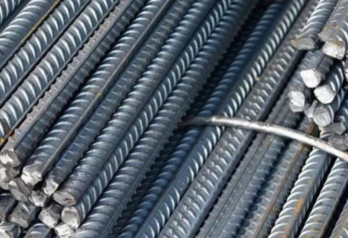 PERAN TEKNOLOGI DIGITAL DALAM MENGOPTIMALKAN BESI BETON DI PROYEK KONSTRUKSI