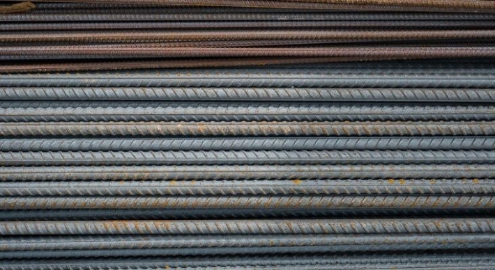 MEMAHAMI BESI BETON (REBAR) DAN PERAN VITALNYA DALAM KONSTRUKSI MODERN
