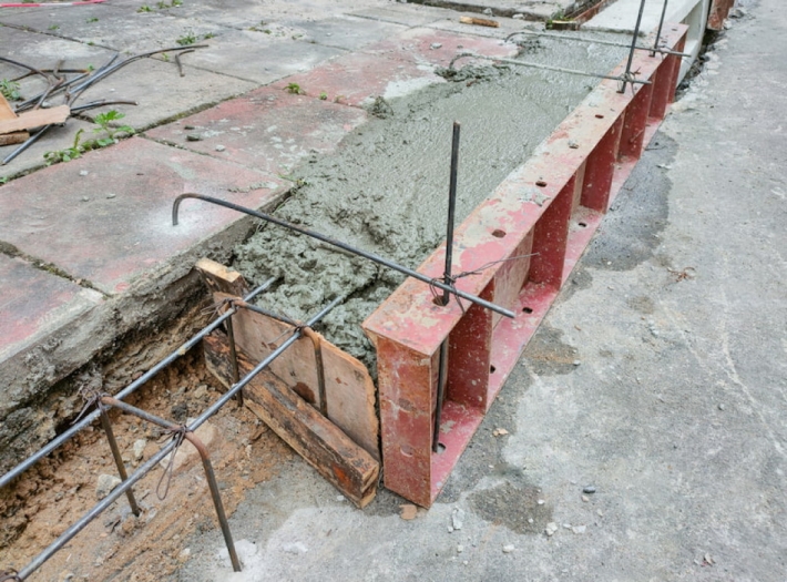 PERAN VITAL  BESI BETON DALAM KONSTRUKSI JEMBATAN