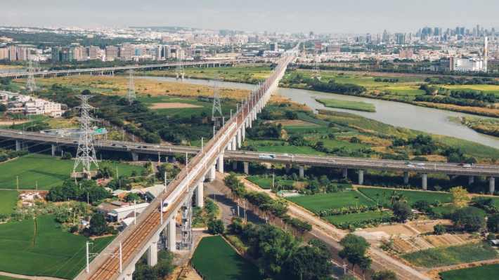 FAKTA MENGENAI JEMBATAN CHANGHUA - KAOHSIUNG VIADUCT