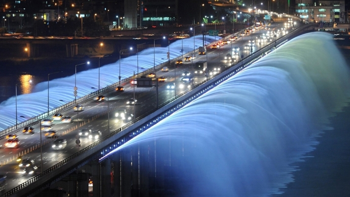 BANPO BRIDGE , KOREA SELATAN : INFORMASI LENGKAP DAN FAKTA MENARIK