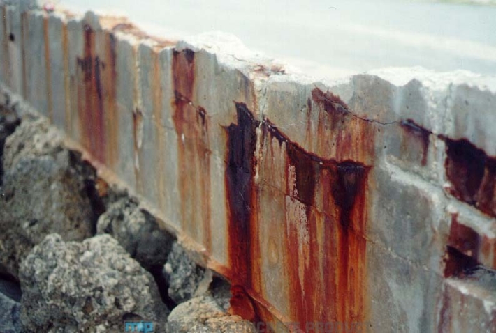 FAKTOR MEMPENGARUHI KEKUATAN DAN DURABILITAS BETON