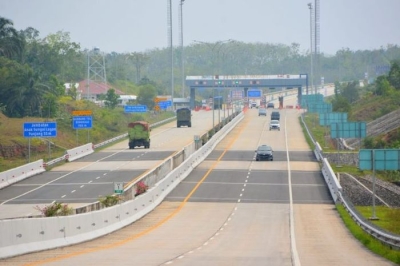PERAN BESI BETON DALAM PEMBANGUNAN JALAN RAYA DAN JALAN TOL