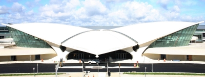 TERMINAL TWA FLIGHT CENTER: MAHAKARYA ARSITEKTUR MODERN DI DUNIA PENERBANGAN