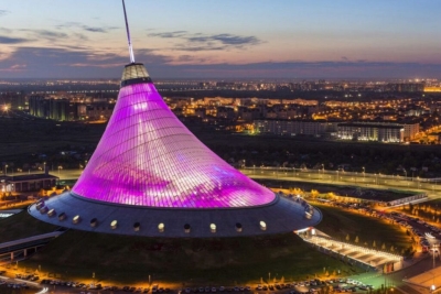 KHAN SHATYR ENTERTAINMENT CENTER: TENDA RAKSASA IKONIK DI TENGAH KOTA ASTANA