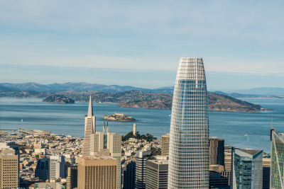 SALESFORCE TOWER: MERCUSUAR TEKNOLOGI DI CAKRAWALA SAN FRANCISCO
