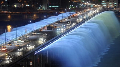 BANPO BRIDGE , KOREA SELATAN : INFORMASI LENGKAP DAN FAKTA MENARIK