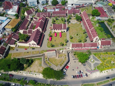 FORT ROTTERDAM: MENJELAJAHI BENTENG BERSEJARAH DI JANTUNG MAKASSAR